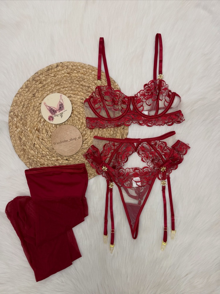 Conjunto de Lencería de Encaje - Lace Bralette Set reseña y precio